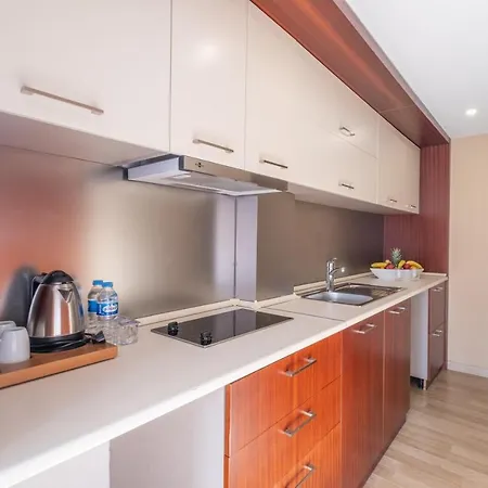 Hotel Park By Clover Nisantasi Harbiye Sisli 4*