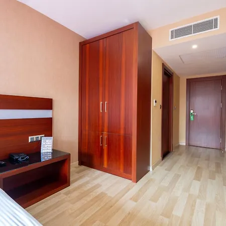 מלון Park By Clover Nisantasi Harbiye Sisli 4*